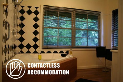 Tudor Cottages - Events Australia 3