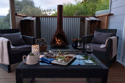 Tully Cottage B&B - Events Australia 1