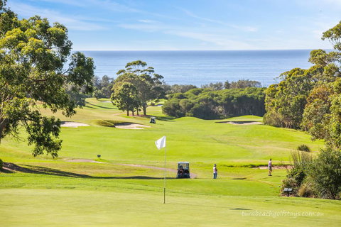 Tura Beach Golf Stays - Events Australia 3