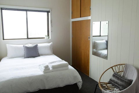 Two Bedroom Gem, Short Drive To MONA - Tourism Bookings 3