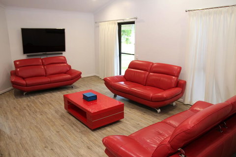 Two On Sunset - Events Australia 1