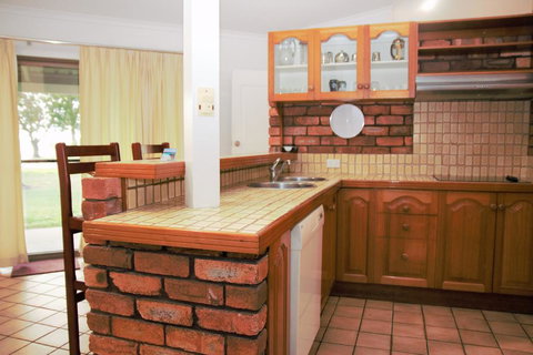 Two On Sunset - Events Australia 3