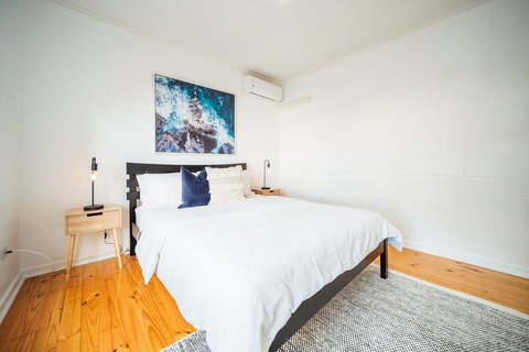 Urban Beach Shack-Metres From The Beach & Cafes - Events Australia 1