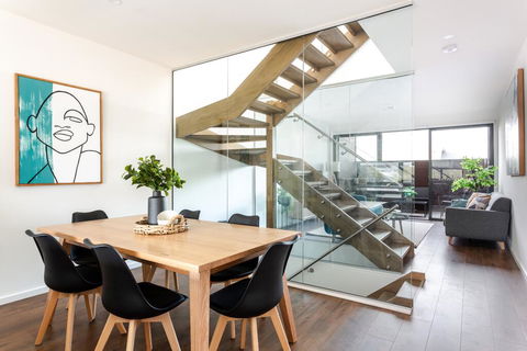 Urban Rest - Little Grenfell - Events Australia 0