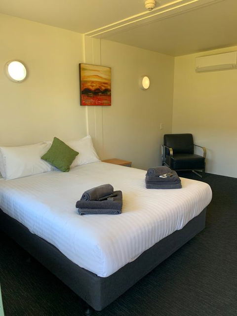 Victoria Village - Accommodation Europe 3