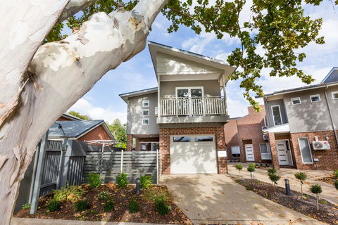 Wagga Apartments #5 - Tourism Bookings 1