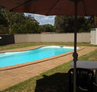 Wagon Wheel Motel  Units - Events Australia