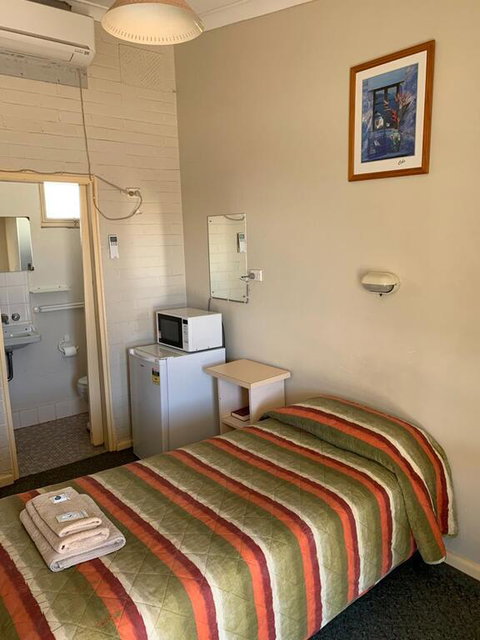 Walgett Motel - Events Australia 1