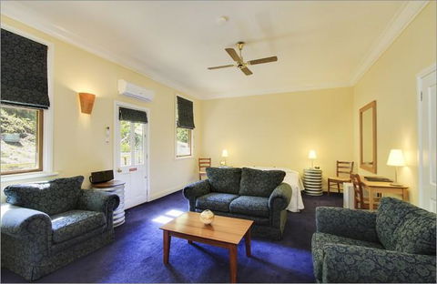 Walhalla's Star Hotel - Accommodation Europe 2