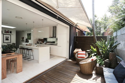Walk To Beach From This Stylish Bronte Oasis W AC, Wifi And Free Parking - Events Australia 0