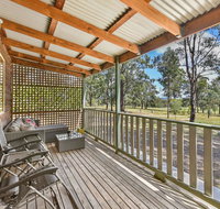 Wallaby Cottage - cute Accom in bushland setting - Events Australia