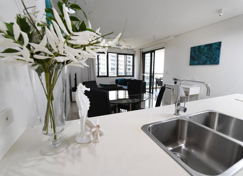 WATERFRONT DARWIN TROPICAL GEM - Events Australia 0