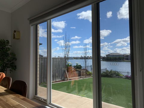 Waterfront Grand Villa For Big Group - Events Australia 2