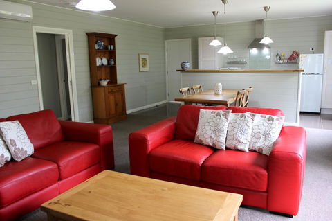 Amelina Cottages - Tourism Bookings 29