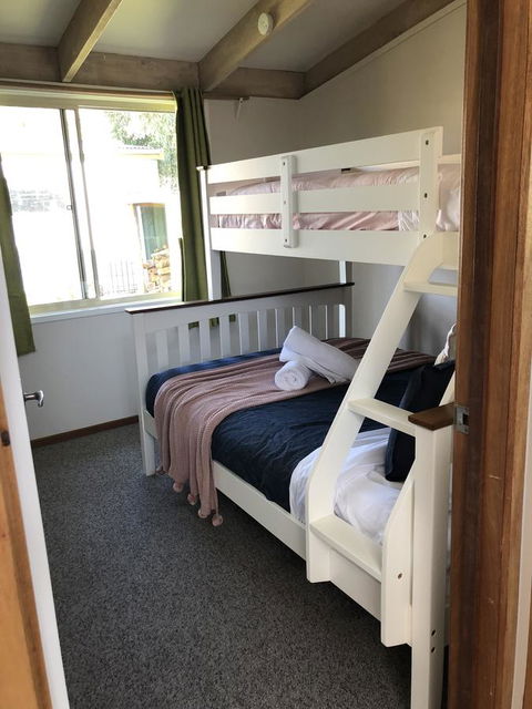 The PC Cottage - Events Australia 14