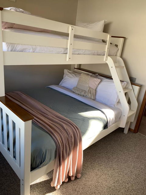 The PC Cottage - Events Australia 3