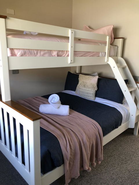 The PC Cottage - Events Australia 13