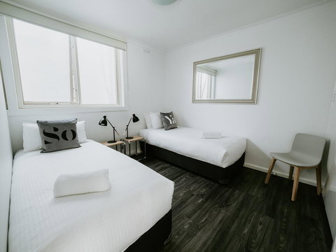 SoYa Apartment Hotel - Events Australia 20