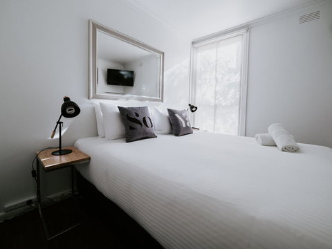 SoYa Apartment Hotel - Events Australia 22