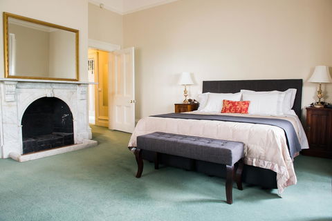 The Riversleigh - Accommodation Europe 14