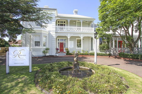 The Riversleigh - Accommodation Europe 9
