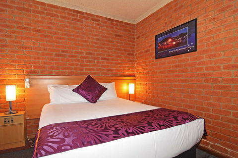 Main Lead Ballarat Motel - Events Australia 13