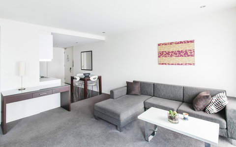 Punthill Williamstown - Accommodation Europe 12