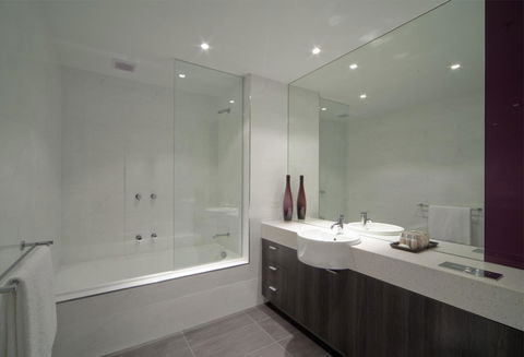 Tyrian Serviced Apartments Fitzroy - Accommodation Europe 8