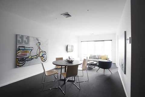 Tyrian Serviced Apartments Fitzroy - Accommodation Europe 0