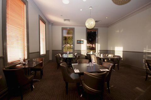 Mitchell River Tavern - Events Australia 7