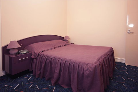 Mitchell River Tavern - Events Australia 17