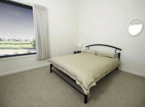 19 Glen Eagles Close - Tourism Bookings 8