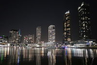 Auzzie Apartments Docklands Melbourne