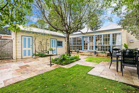 Edge17 Port Fairy Wharf - Tourism Bookings 2