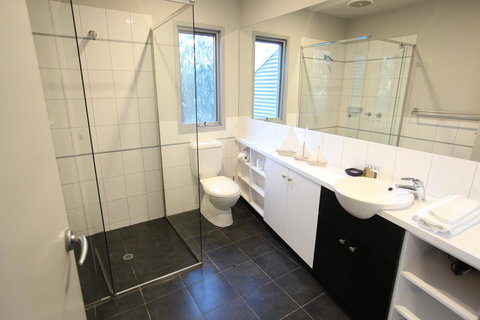 Lorne Luxury - Events Australia 5