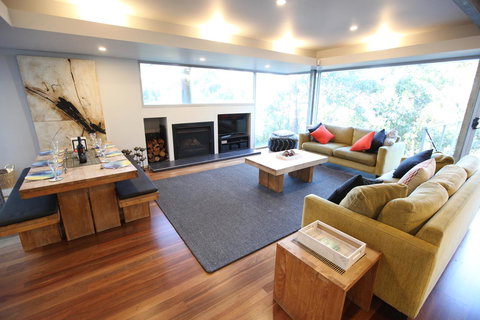 Lorne Luxury - Events Australia 12