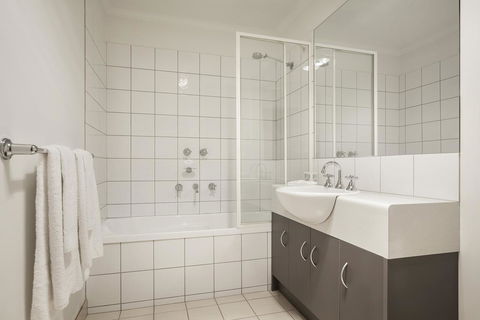 Quest Warrnambool - Events Australia 16