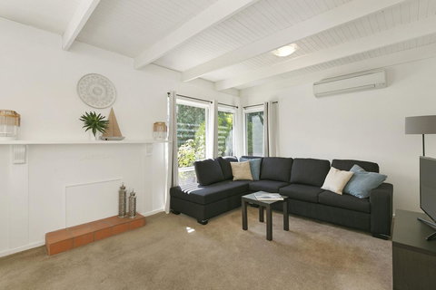 Mysa Anglesea Sleeps 7 WiFi SmartTV Cafes Shops - Events Australia 2