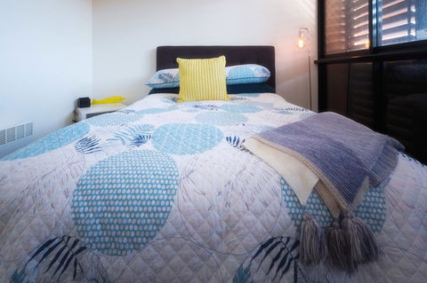 Waterfront Apt 234 Marinaquays - Events Australia 19