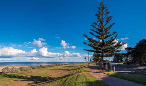 Waterfront Apt 234 Marinaquays - Events Australia 32