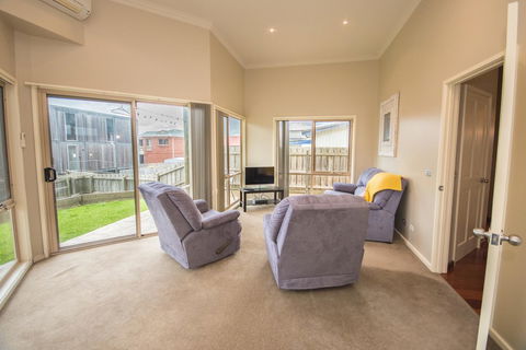 The Pitch - Events Australia 32