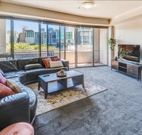 Southbank Tower Apartments - Tourism Bookings