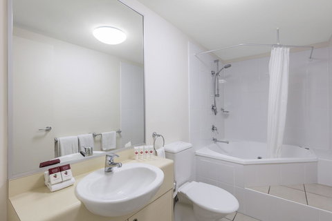 Ramada By Wyndham Marcoola Beach - Accommodation Europe 8