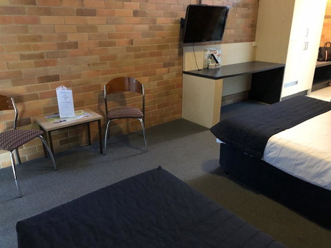 Bribie Island Hotel - Events Australia 18