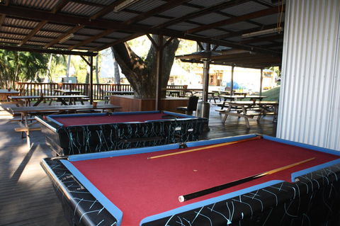 Nomads Airlie Beach - Events Australia 9