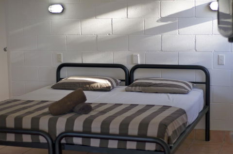 Nomads Airlie Beach - Events Australia 18