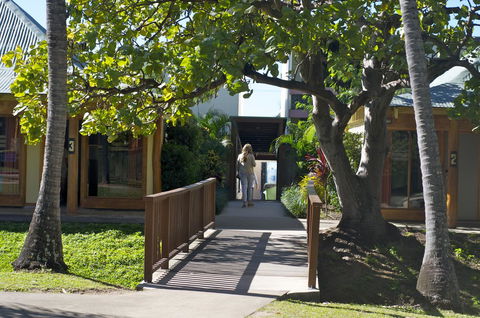 Nomads Airlie Beach - Events Australia 11