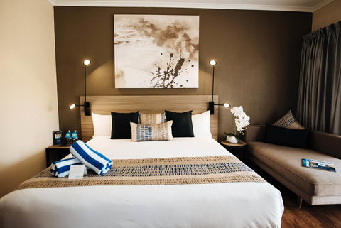 Mantra Club Croc - Events Australia 13