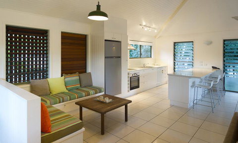 The Retreat Beach Houses - Tourism Bookings 9