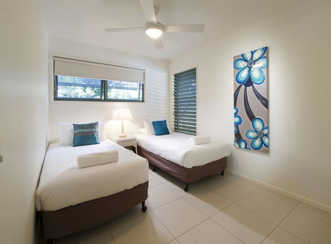 The Retreat Beach Houses - Tourism Bookings 12